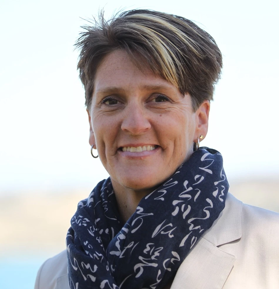 Cellular recycling: role of autophagy in aging and disease logo