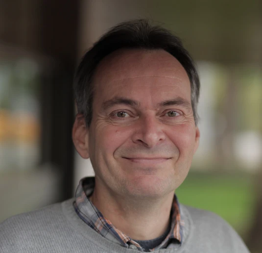 Surprises in the Self-Assembly of Particles in Spherical Confinement logo