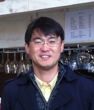 Organic Bioelectronic Interfaces Based on Crystalline PEDOT:PSS Films, Microfibers, and Fibrillar Hydrogel logo