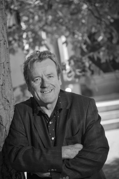 [Online talk] - The Syntax of Verbs: Language Typology, Language Change and a little bit of Language Acquisition logo