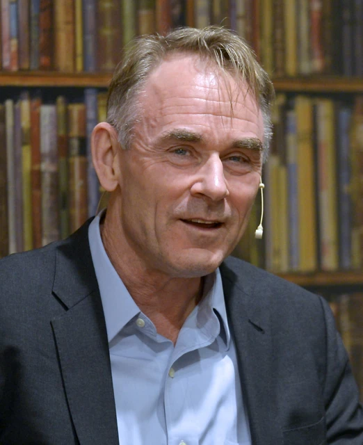 Why we should develop Arctic Humanities logo