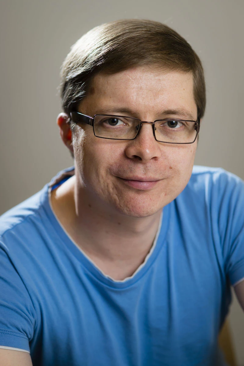 Noise-Aware Differentially Private Synthetic Data logo