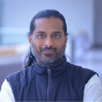 Behavioural and mechanical heterogeneities underpin cell migration essential for mouse anterior patterning logo