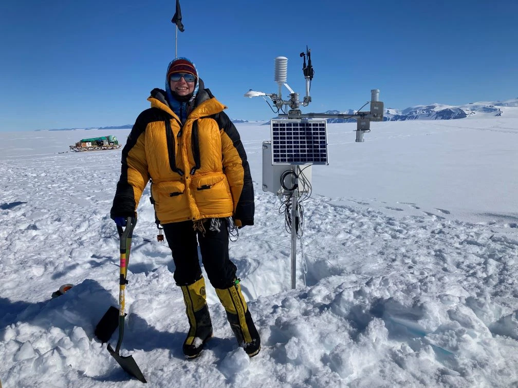 Investigating the stability of Antarctica’s ice shelves logo