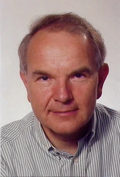 Molecular dynamics at nanometric length-scales logo