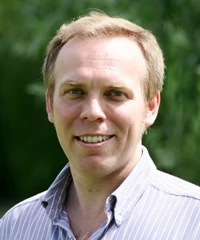 Bayesian inference and machine learning in cosmology and particle physics logo