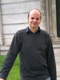 Density functional theory for molecules in magnetic fields logo